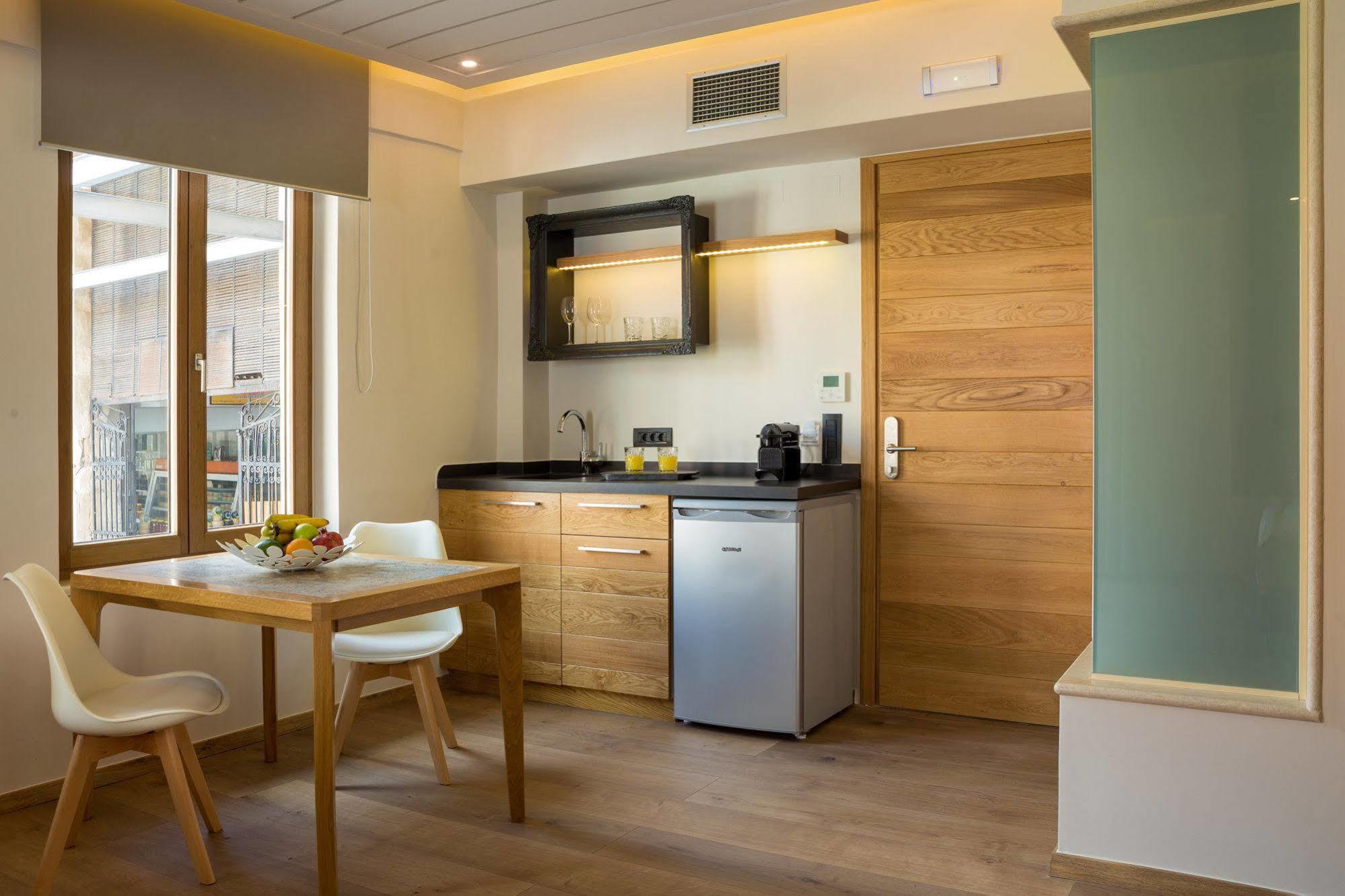 Querini Luxury Suites Ханья Экстерьер фото